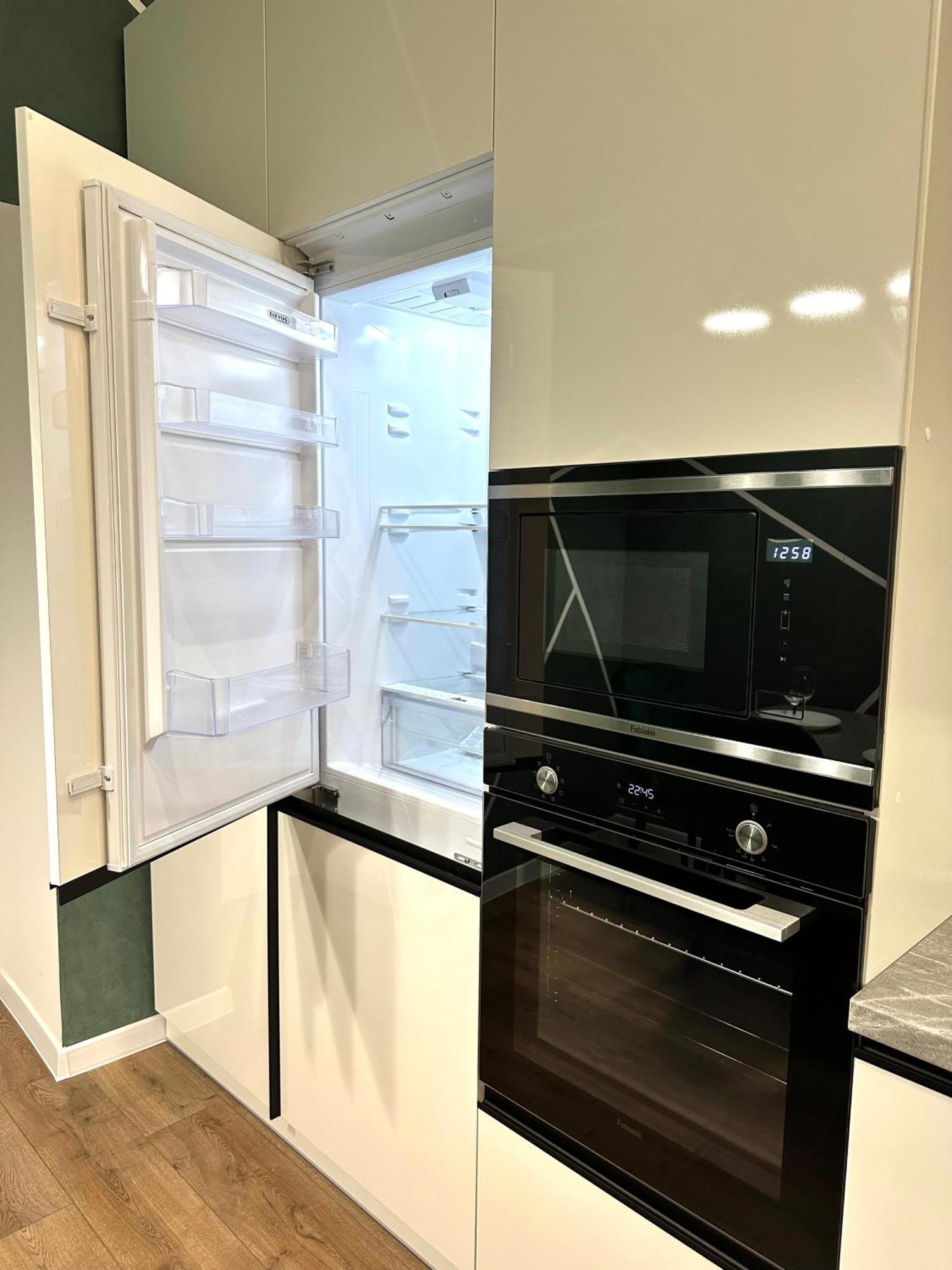 Romantic Apartments - In The Center Of Lviv , King-Size Bed Εξωτερικό φωτογραφία