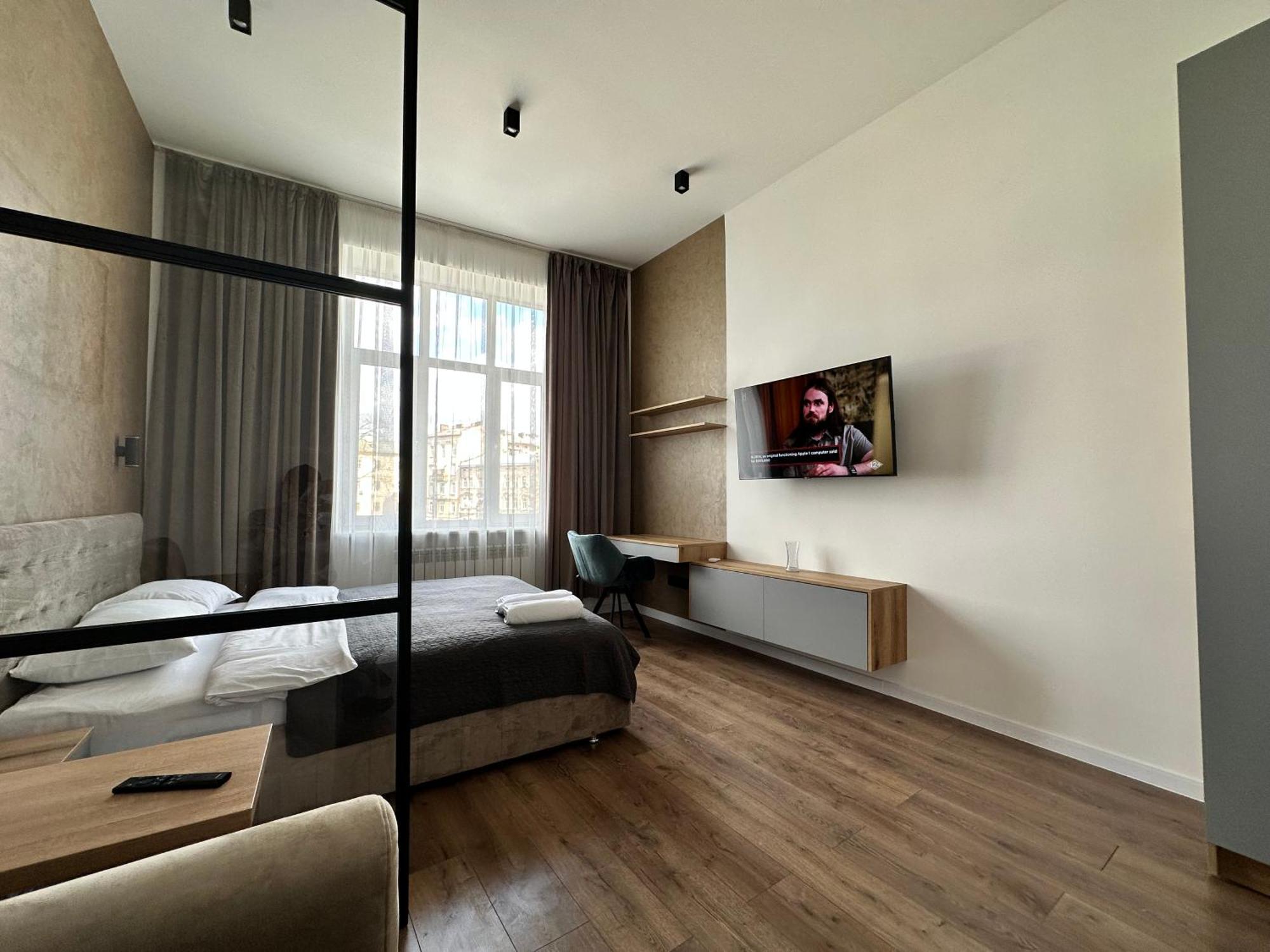 Romantic Apartments - In The Center Of Lviv , King-Size Bed Εξωτερικό φωτογραφία