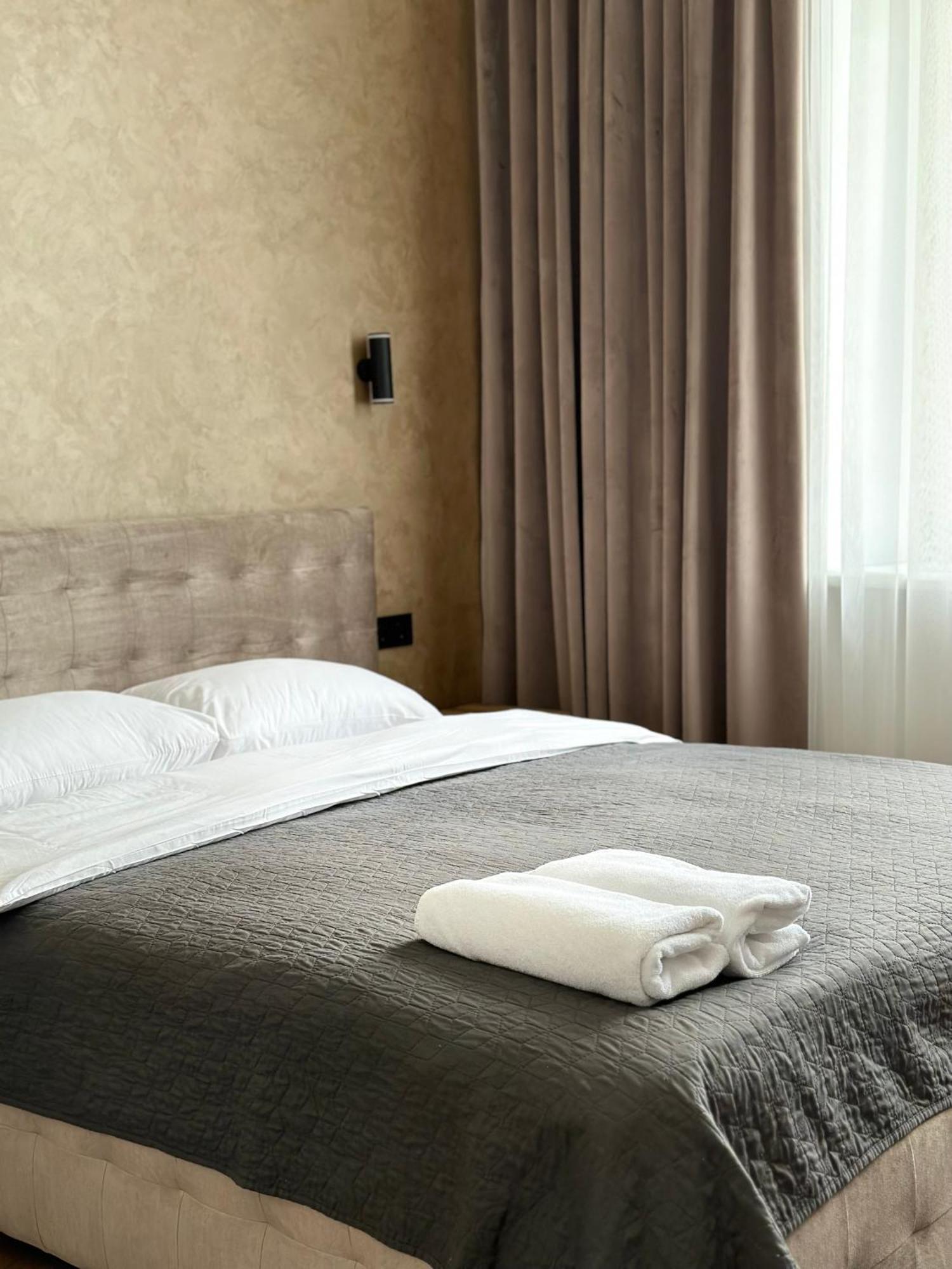 Romantic Apartments - In The Center Of Lviv , King-Size Bed Εξωτερικό φωτογραφία
