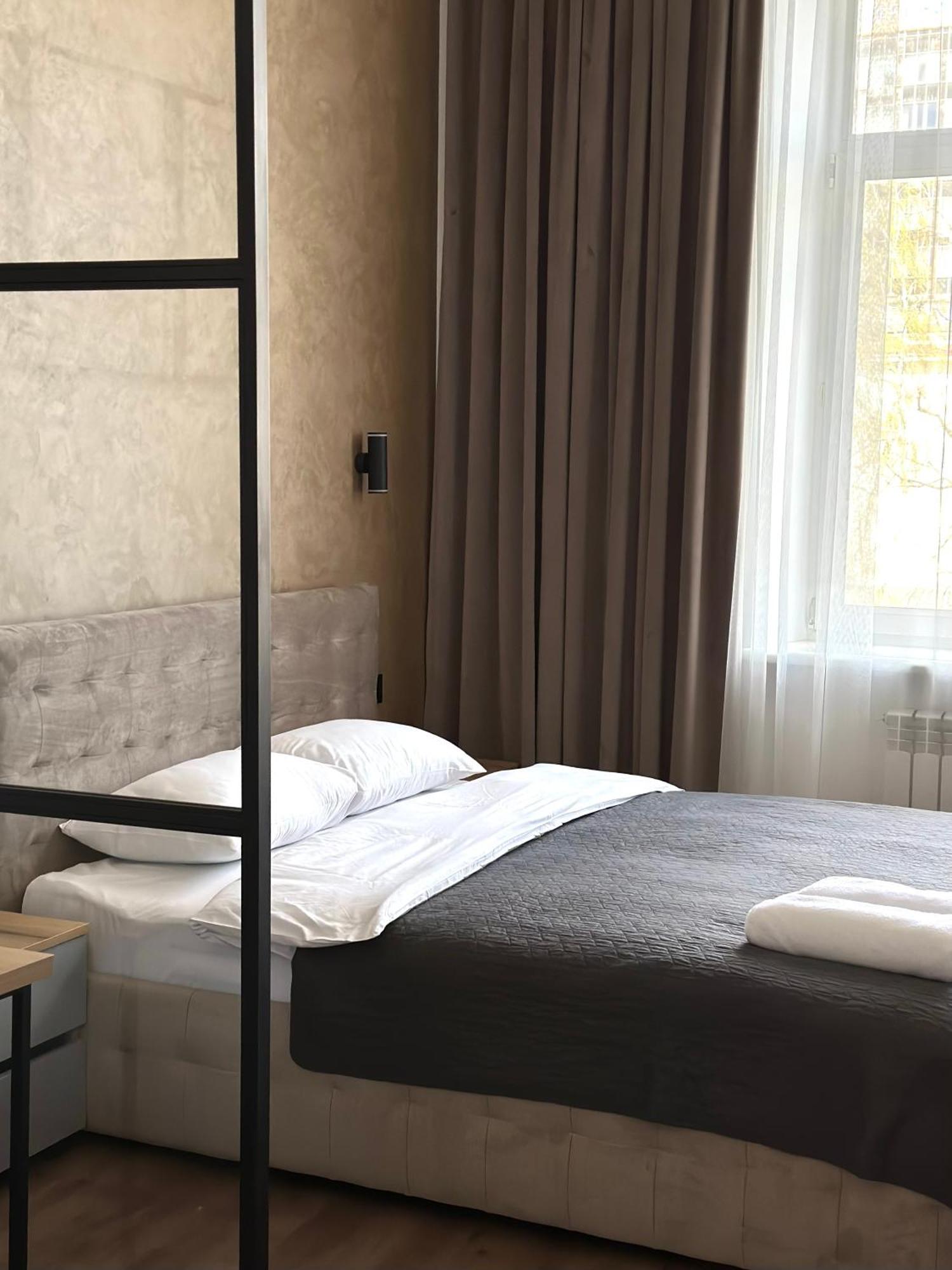 Romantic Apartments - In The Center Of Lviv , King-Size Bed Εξωτερικό φωτογραφία