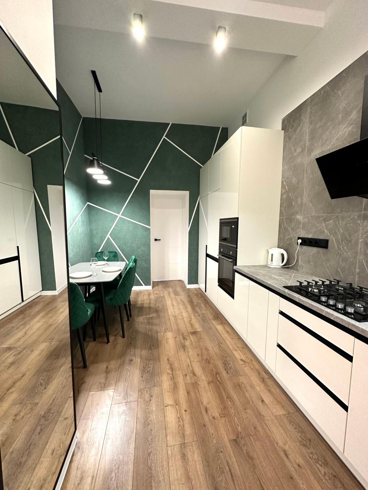 Romantic Apartments - In The Center Of Lviv , King-Size Bed Εξωτερικό φωτογραφία