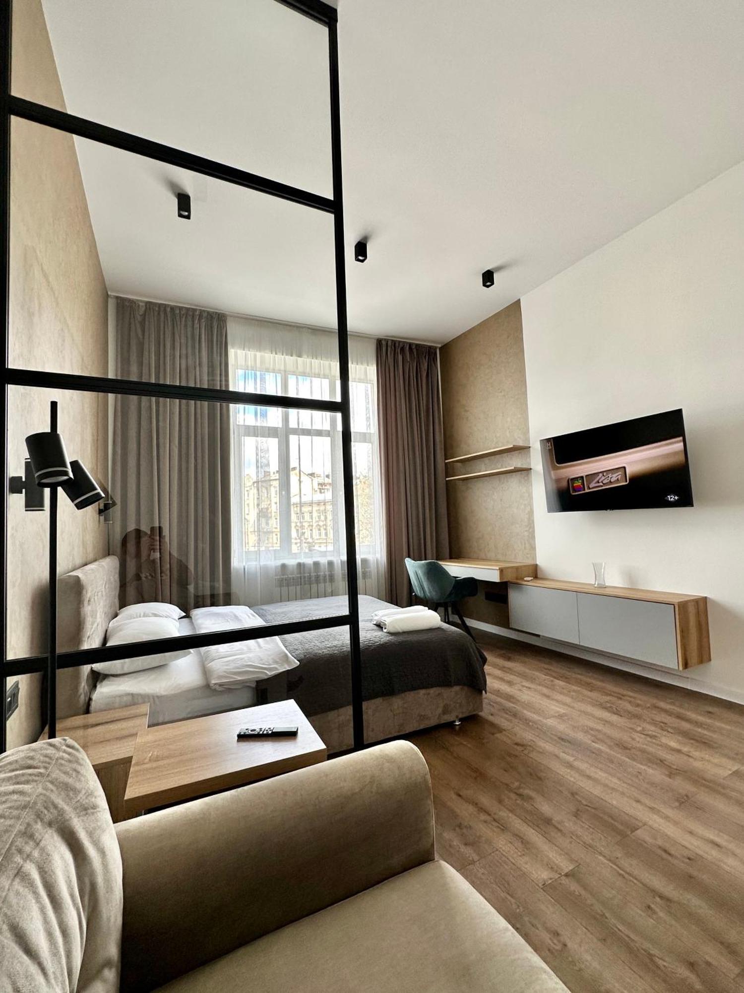 Romantic Apartments - In The Center Of Lviv , King-Size Bed Εξωτερικό φωτογραφία