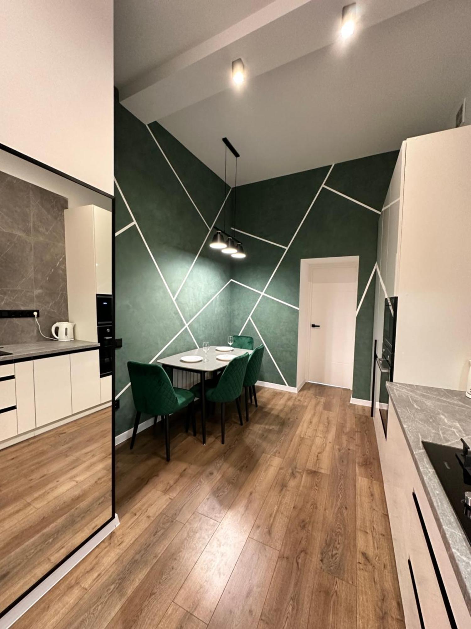 Romantic Apartments - In The Center Of Lviv , King-Size Bed Εξωτερικό φωτογραφία